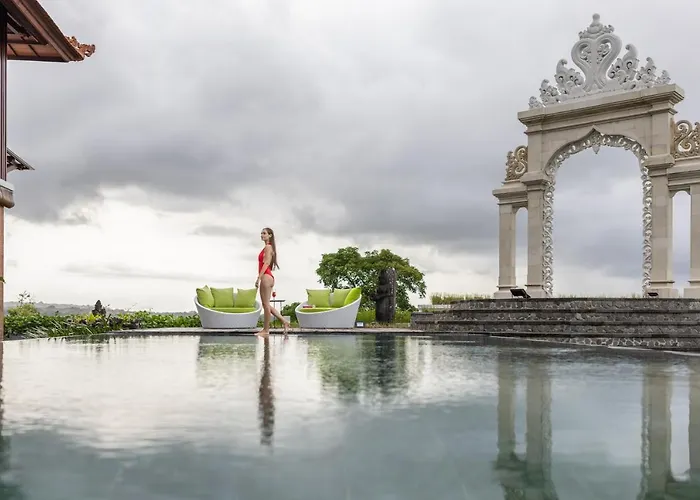 Giri Bhagawan s & Spa